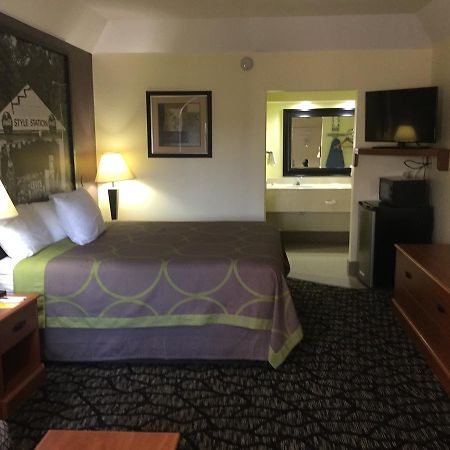 Super 8 By Wyndham Fairfield Tx Hotel Bagian luar foto